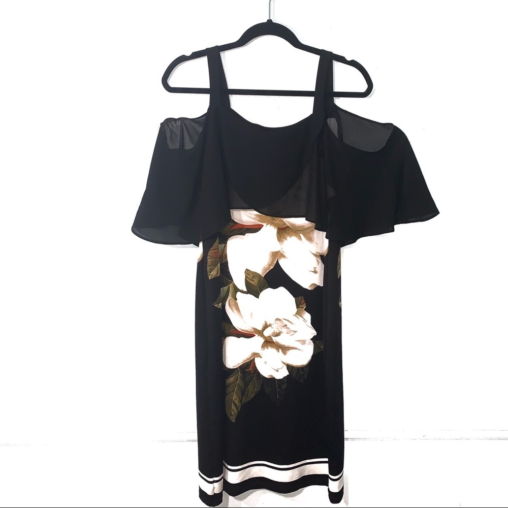 Artex Fashion Off the shoulder dress Size M